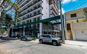 Apartamentos completos ao lado do metrô, Vila Madalena